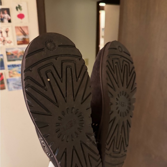 UGG x MadHappy Brown Shearling Ankle Boots never worn! - Picture 4 of 4